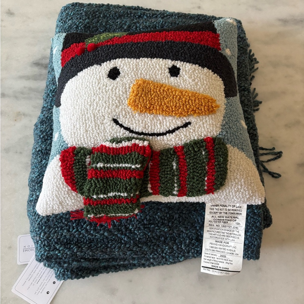 Cozy Blue throw with Santa pillow.